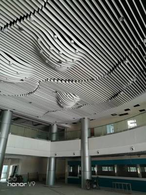 聚焦2毫米鋁單板 價格、工藝與制造商的全面解讀